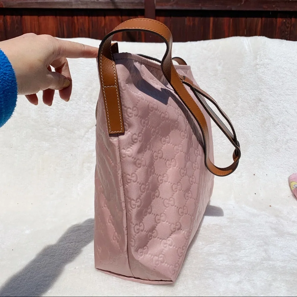 NWT Authentic Gucci Nylon Guccissima Messenger Bag - Picture 4 of 10